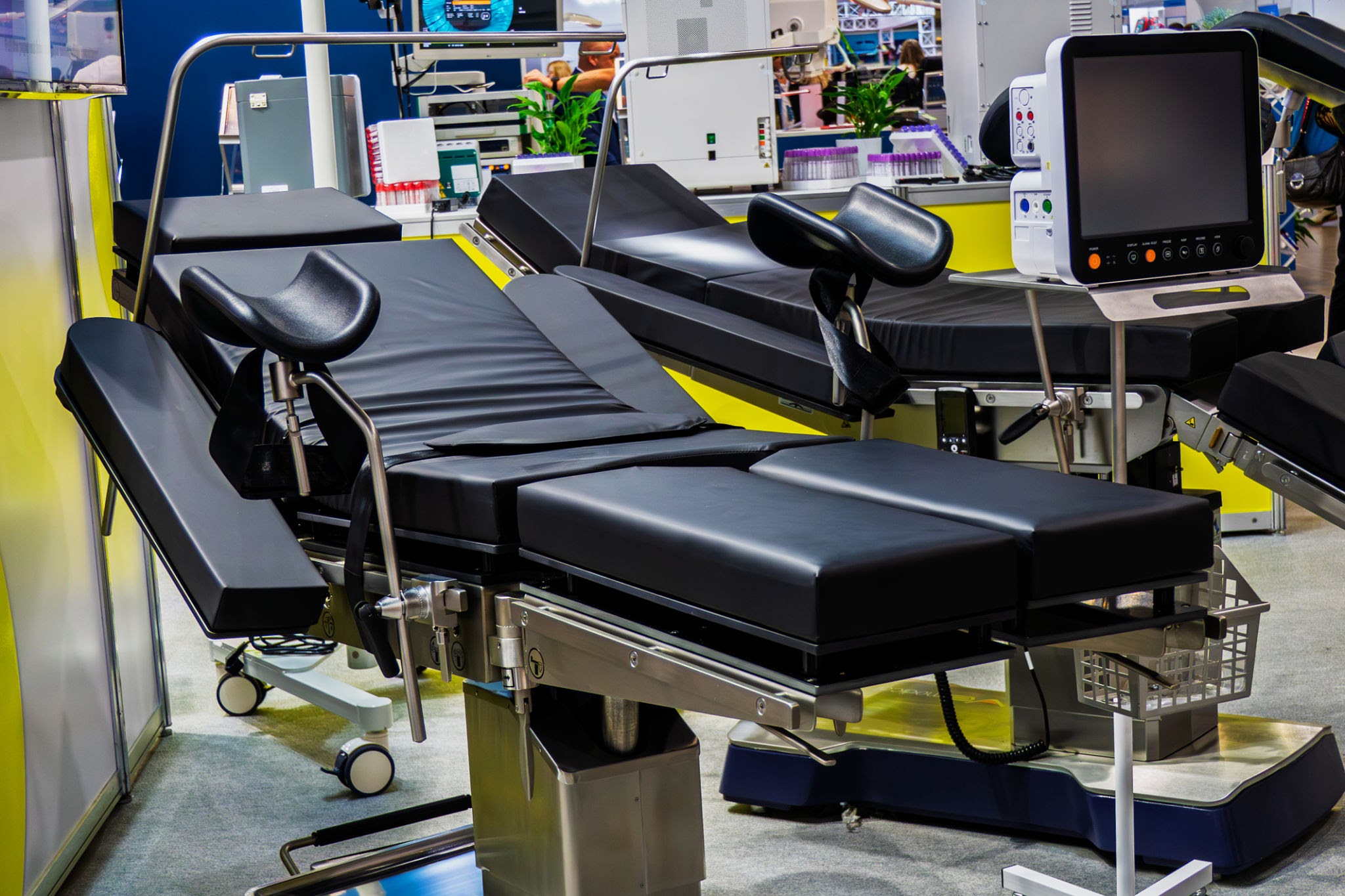 Universal Operating Theatre Table